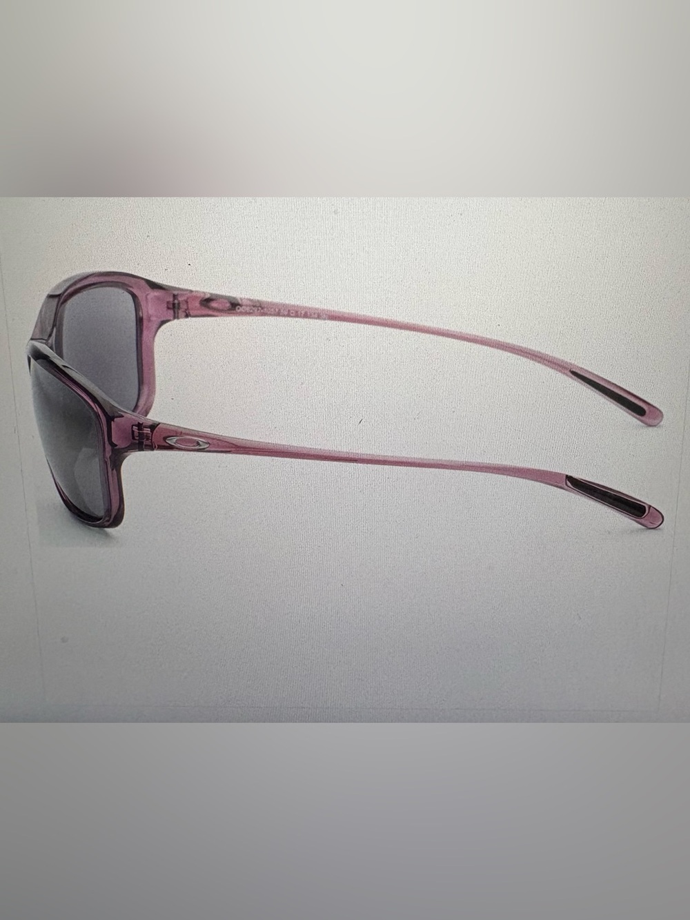 Oakley She's Unstoppable purple Frame Sunglasses in case - Picture 2 of 6